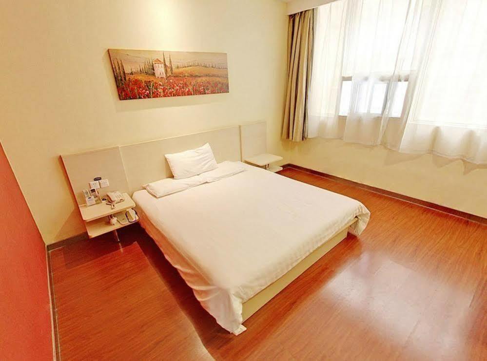 Hanting Hotel Shanghai Hongkou Football Stadium エクステリア 写真